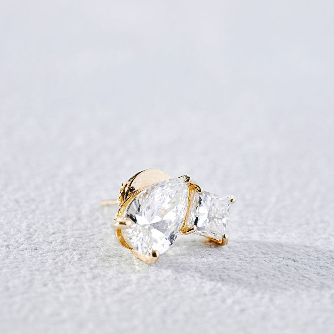 エミリーピアス/1カラットペアシェイププリンセスピアス