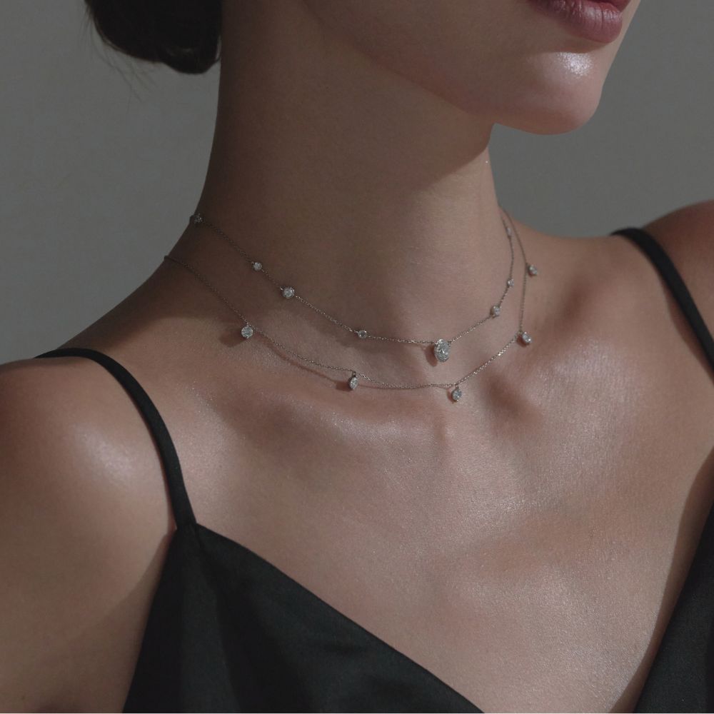 1カラットアシメントリーネックレス