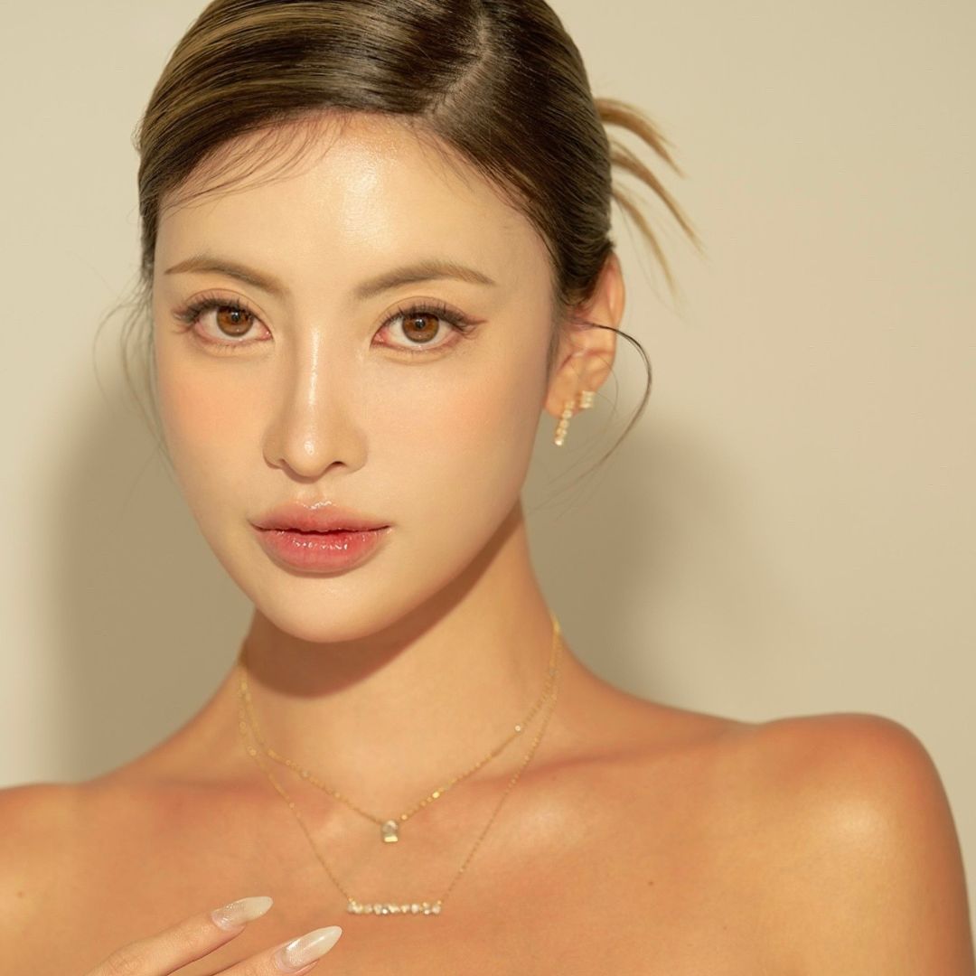 1 carat diamond earrings/round (total 2 carats)