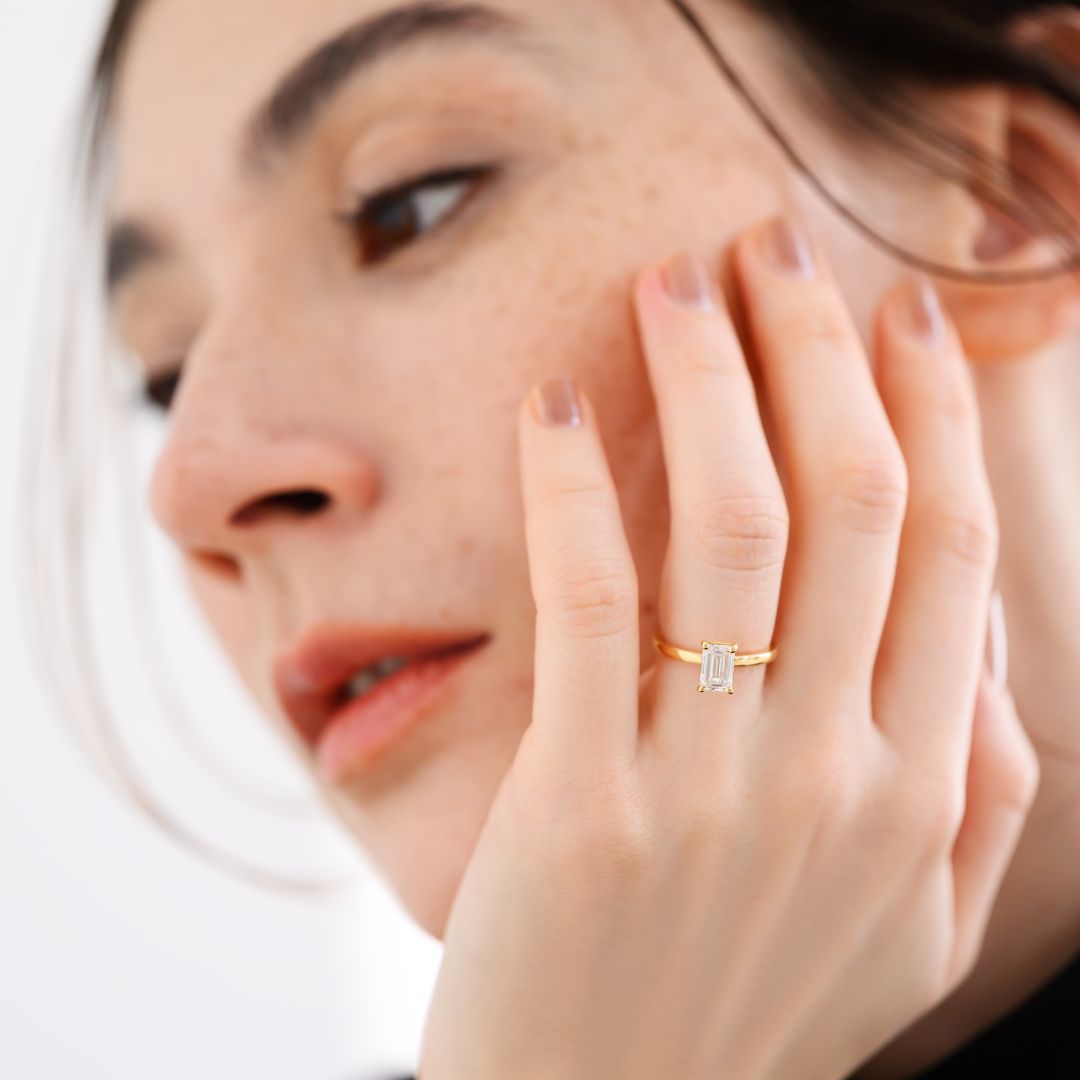1 carat diamond ring/emerald cut