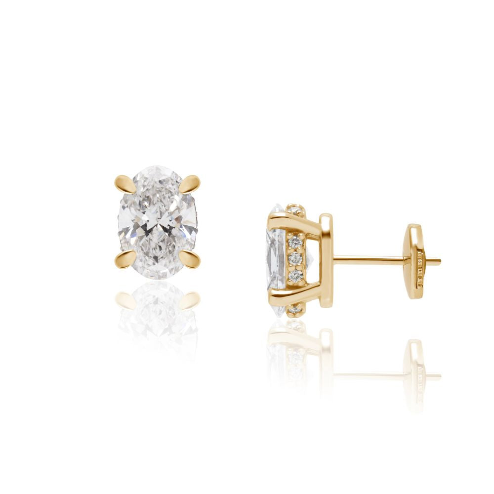 1カラットピアス /オーバル /メレ0.05ct