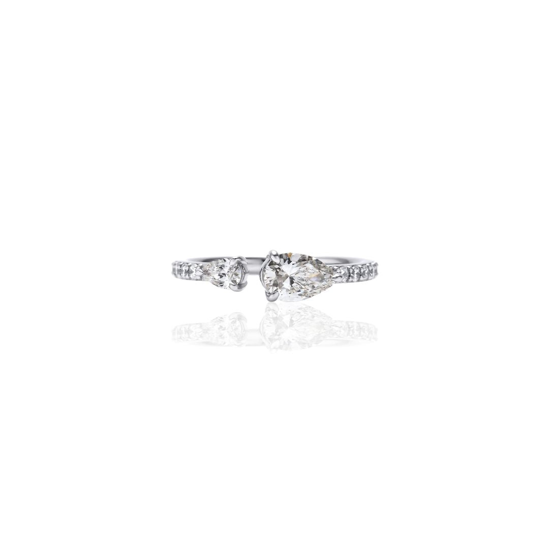 1 Carat 1 Line Half Eternity Ring/Pear Shape