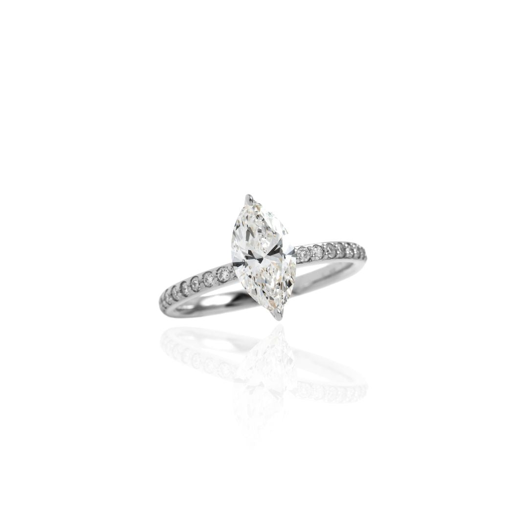 1 Carat 1 Line Half Eternity Ring/Round