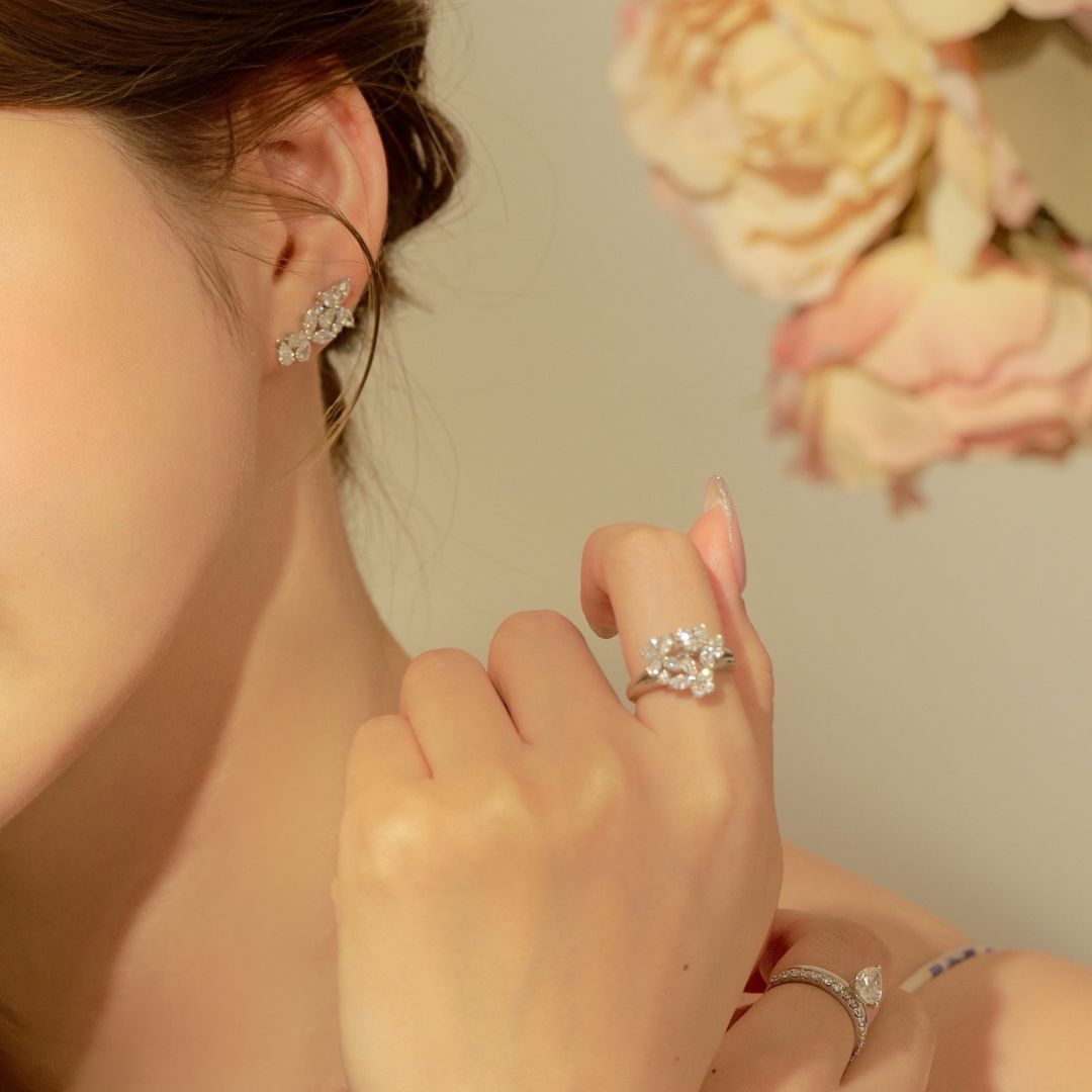 Papillon Ring