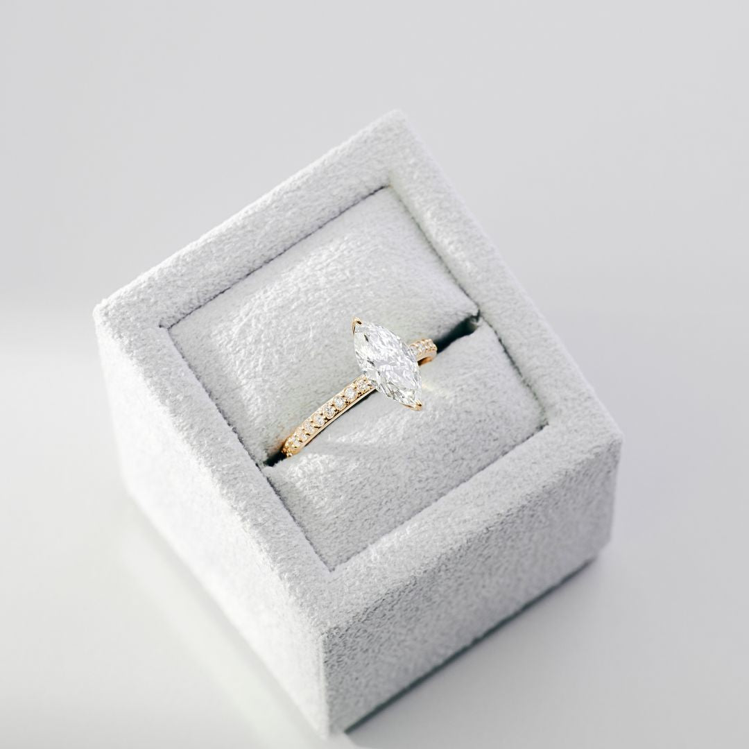 1 Carat 1 Line Half Eternity Ring/Round 