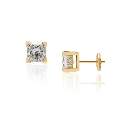 １カラットピアス  /プリンセス /メレ0.05ct