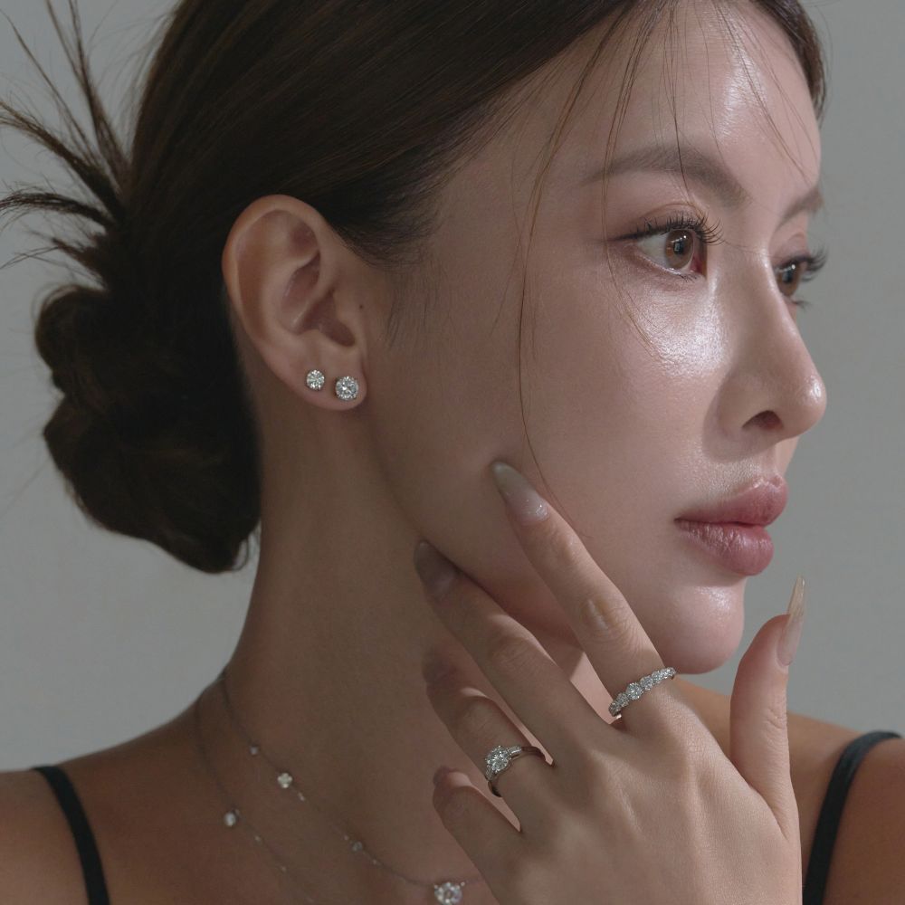SOU × SON KYOU Anna Earrings/1 Carat Princess Earrings 