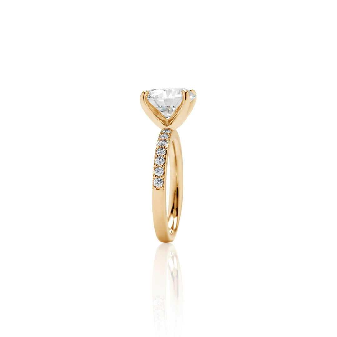 1 Carat 1 Line Half Eternity Ring/Round 