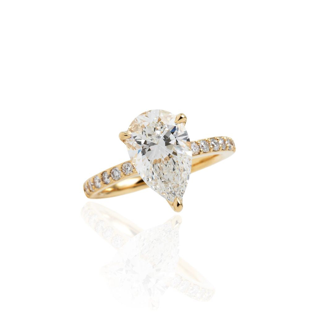 1 Carat 1 Line Half Eternity Ring/Round 