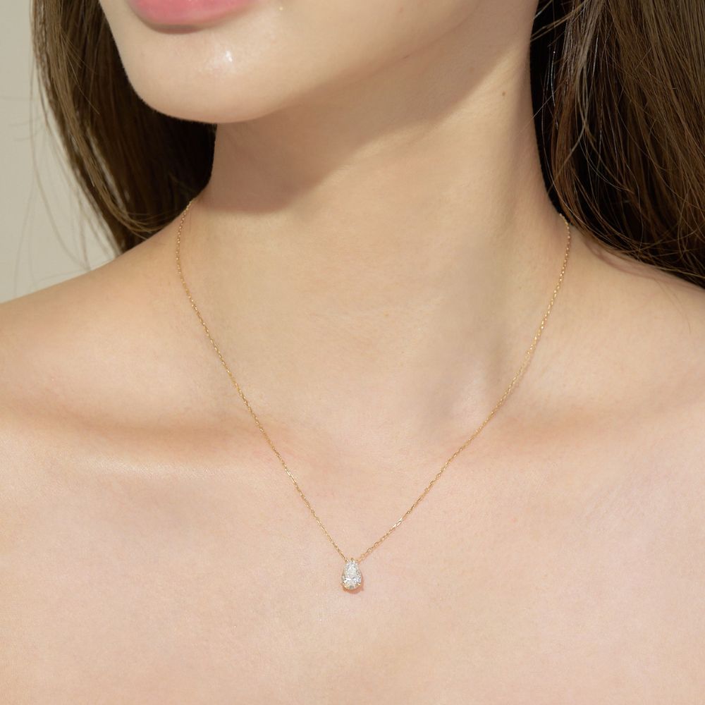 1 carat diamond necklace/pear shape (saki select)